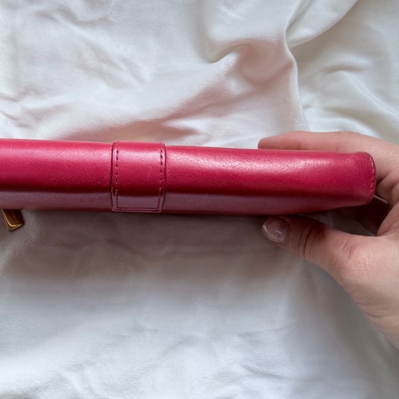 Yves Saint Laurent YSL Y-Line Red Leather Zip Wallet Gold Y Logo - Picture 7 of 16